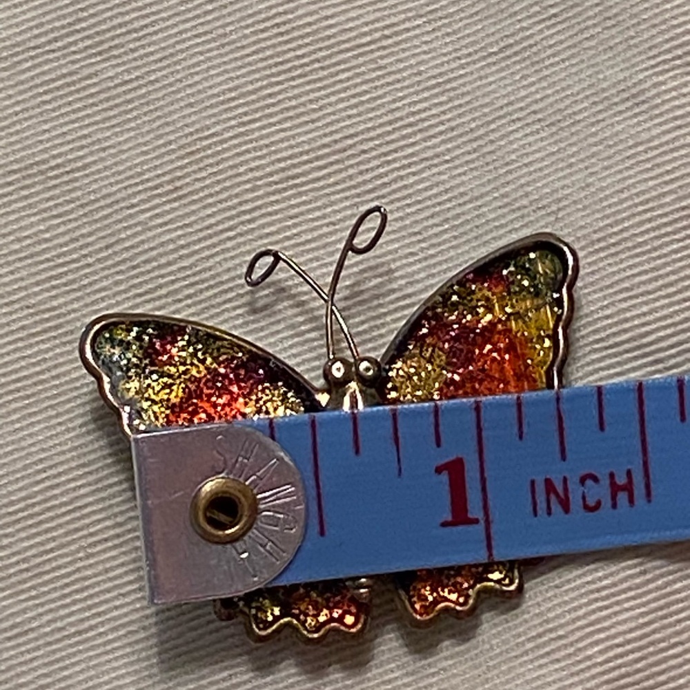 Vintage butterfly brooch gold glittering enameled 3-dimensional 1.25“ x 1.25“ - Picture 9 of 10